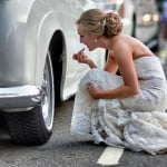 Примеры поз для жениха и невесты на свадебной фотосессии
